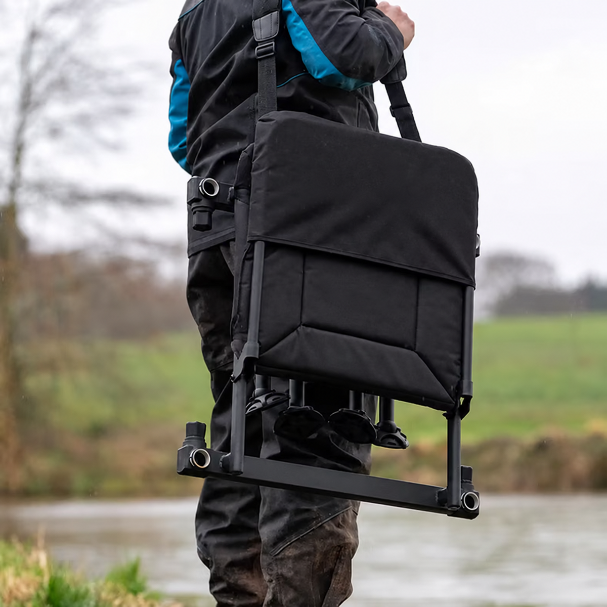 🔥 LAST DAY OFFER – Adjustable Feeder Fishing Chair Combo with Side Tray & Rod Supports 🎣